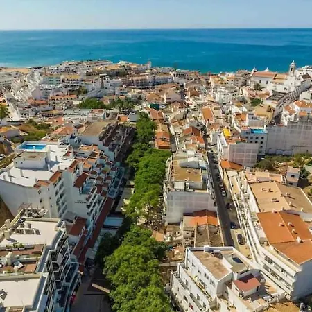 Downtown Art Flat 아파트 *