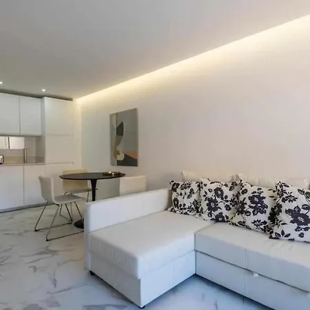 Downtown Art Flat Апартаменти Албуфейра