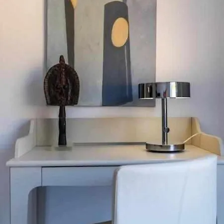 Apartmán Downtown Art Flat